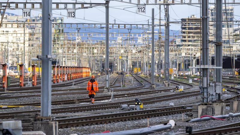 Les CFF lancent un système d’enclenchements numérique en réseau avec Hitachi, Siemens et Stadler Rail
