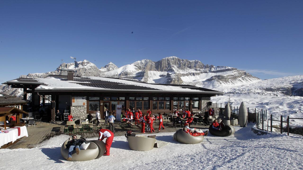 Italie : une station de ski impose un quota journalier de skieurs et la réservation en ligne pour limiter le surtourisme