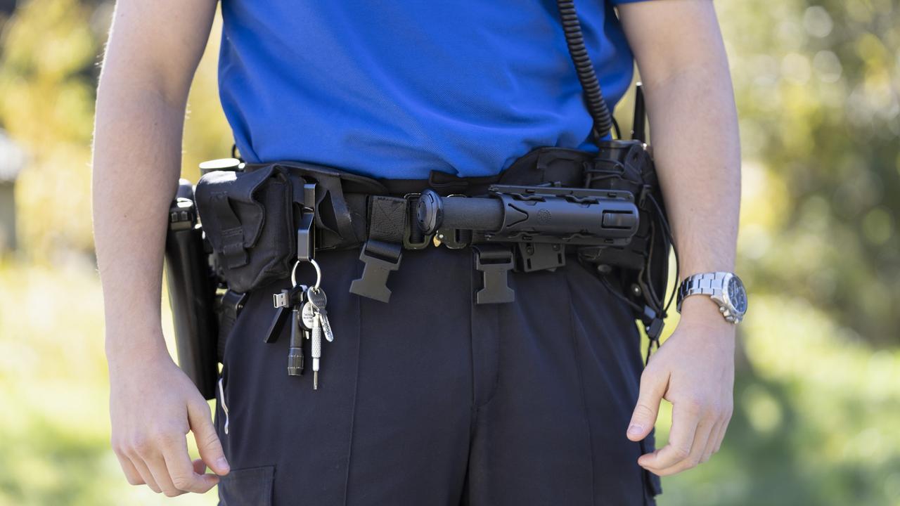 Groupe français soupçonné d’arnaques au faux policier et au faux banquier à Genève